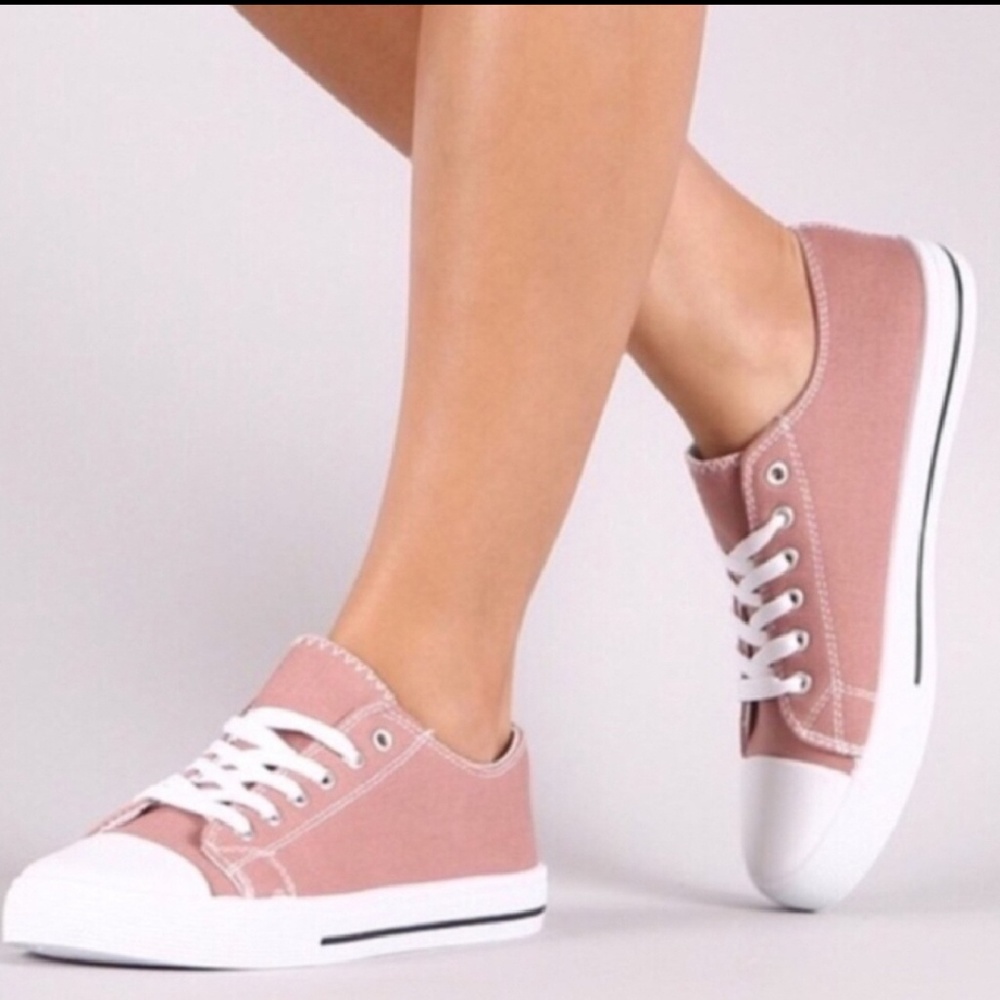 Mauve Canvas Lace Up Sneakers